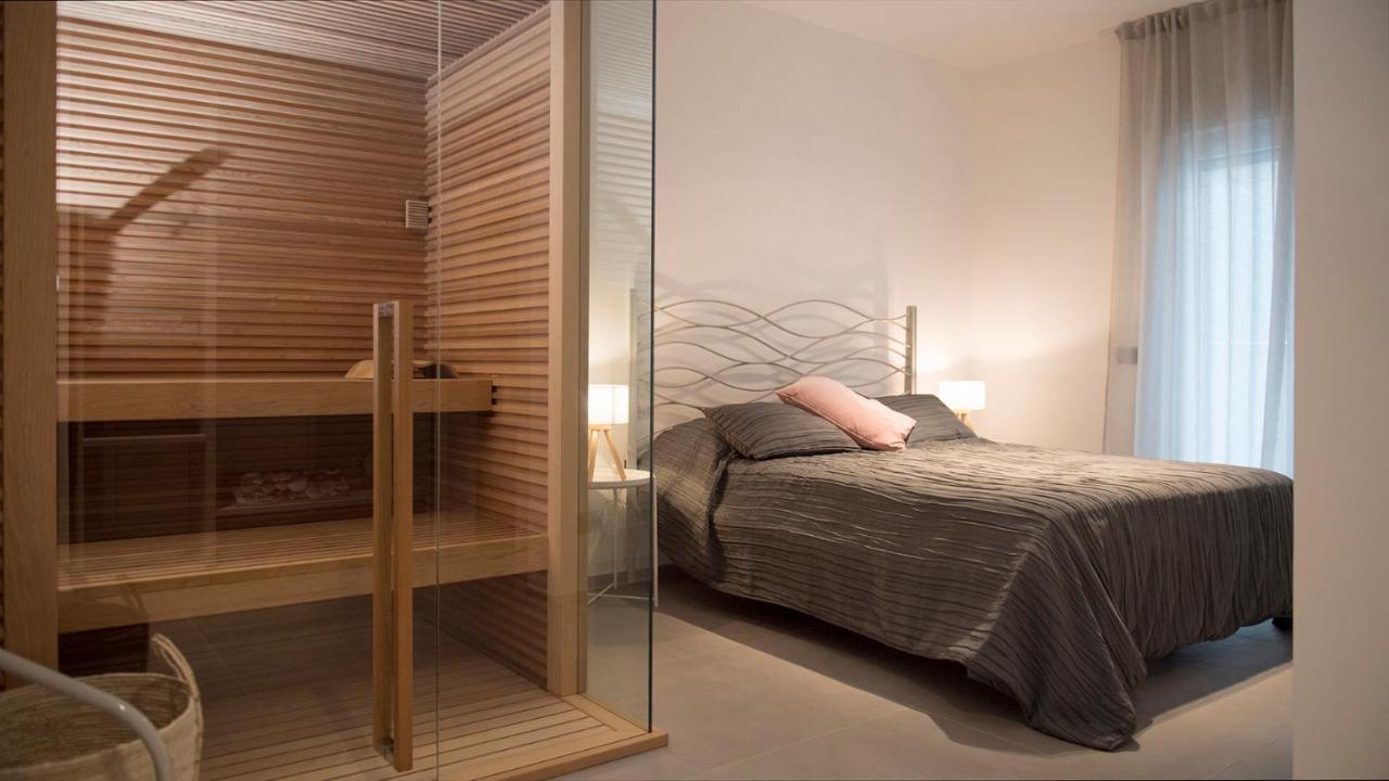 A Casa Di Ru, Bellissimo Appartamento Con Sauna Monopoli Exterior foto